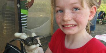 Family volunteering in Costa Rica with turtles