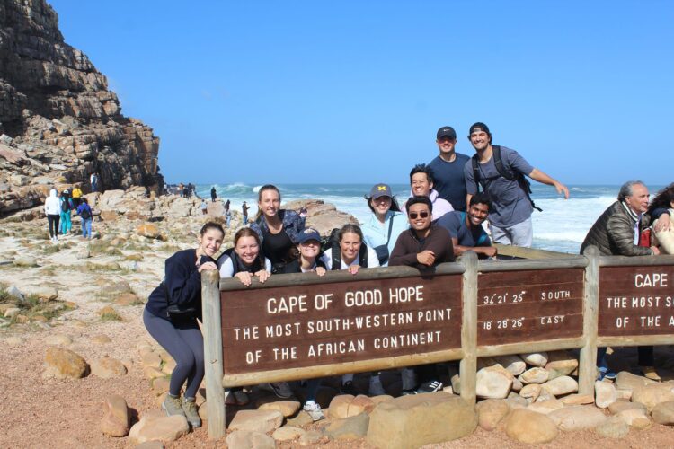 University group volunteering for Marine Science