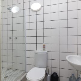 Hyena Quarters En-suite