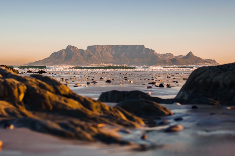 Table Mountain South Africa photo by Janan Lagerwall Unsplash