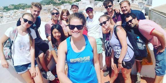 Volunteer group photo in Valencia