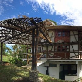 Volunteer house in Ecuador