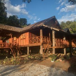 Volunteer lodging in Laos