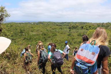 Conservation volunteers in Galapagos